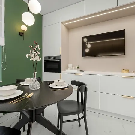 Charming Close To The Odra River By Renters * فروتسواف