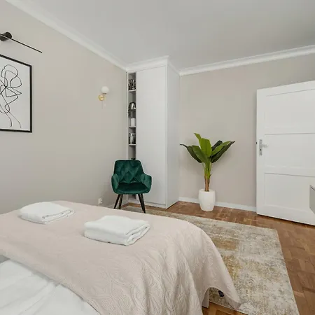 Charming Close To The Odra River By Renters شقة