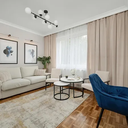 شقة Charming Close To The Odra River By Renters